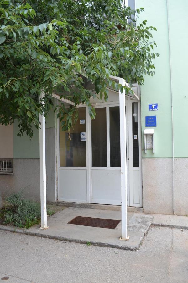 Good Vibes Apartment 扎达尔 外观 照片
