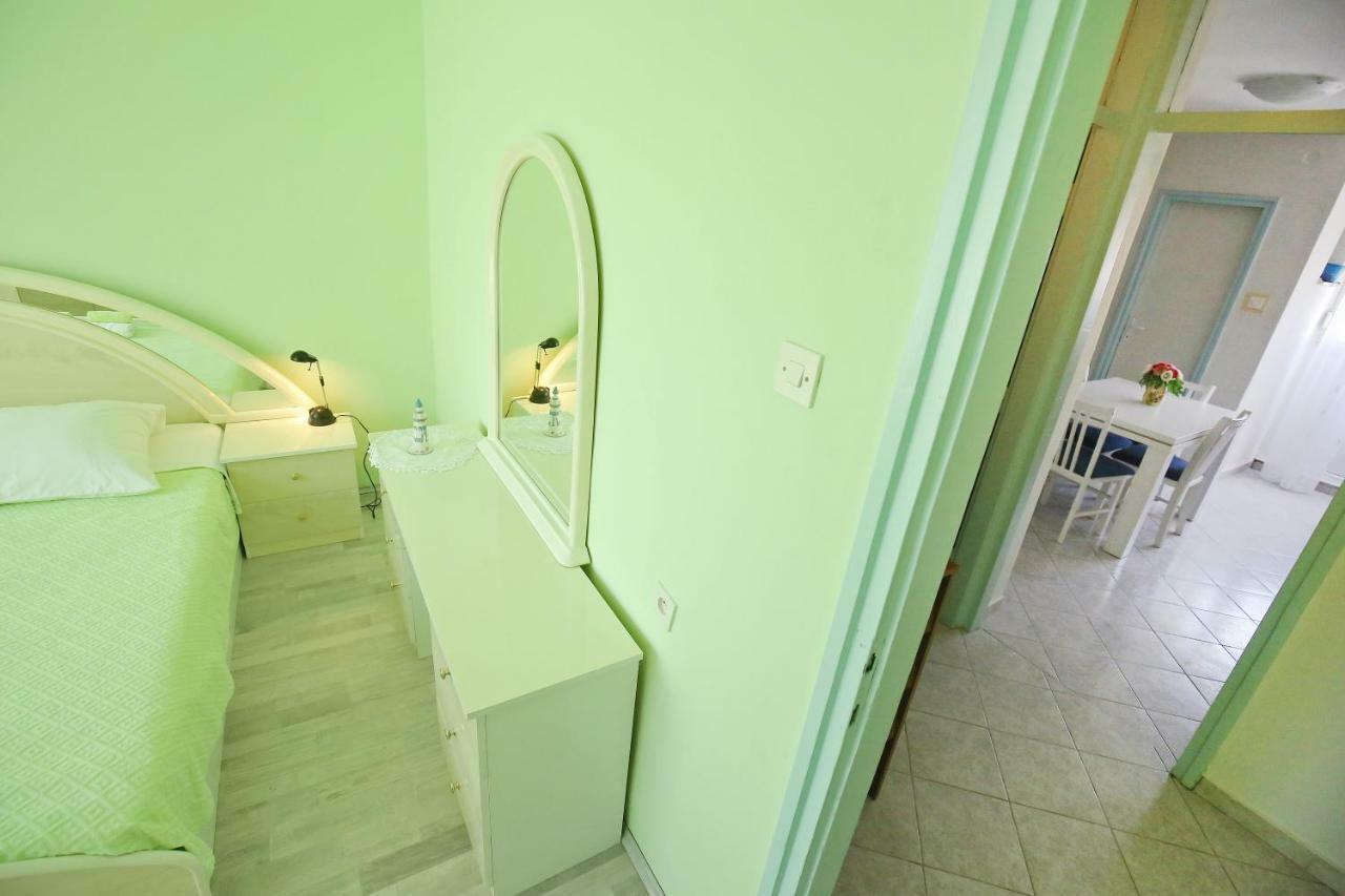 Good Vibes Apartment 扎达尔 外观 照片
