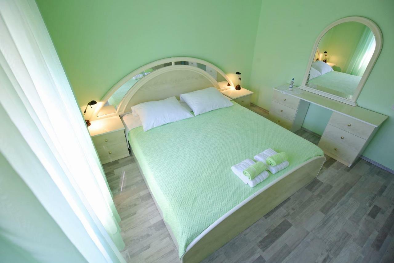 Good Vibes Apartment 扎达尔 外观 照片